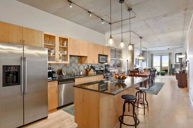 212 North 1st Street #212 Minneapolis, MN 55401 212 North 1st Street #212 Minneapolis, MN 55401